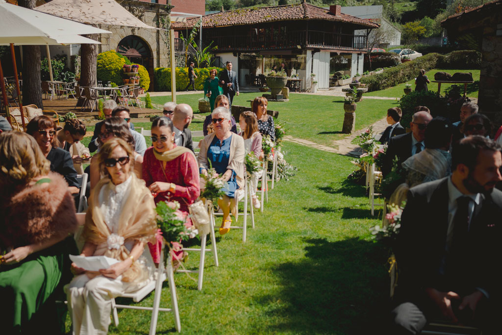 Entrada de novio a la ceremonia