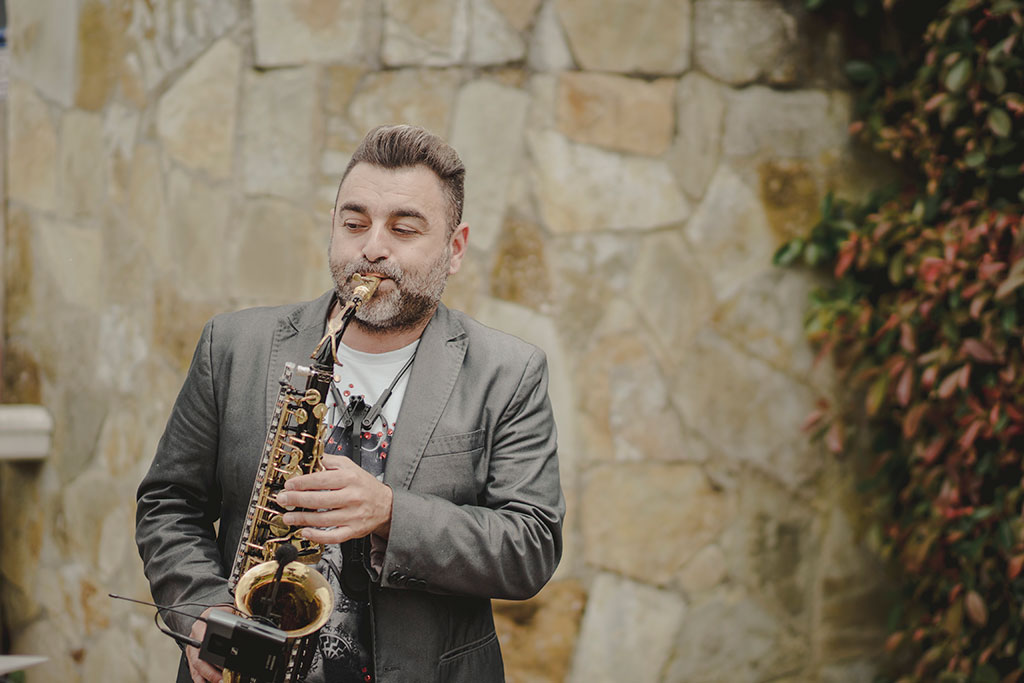 mejor fotógrafo de bodas Santander solo saxo