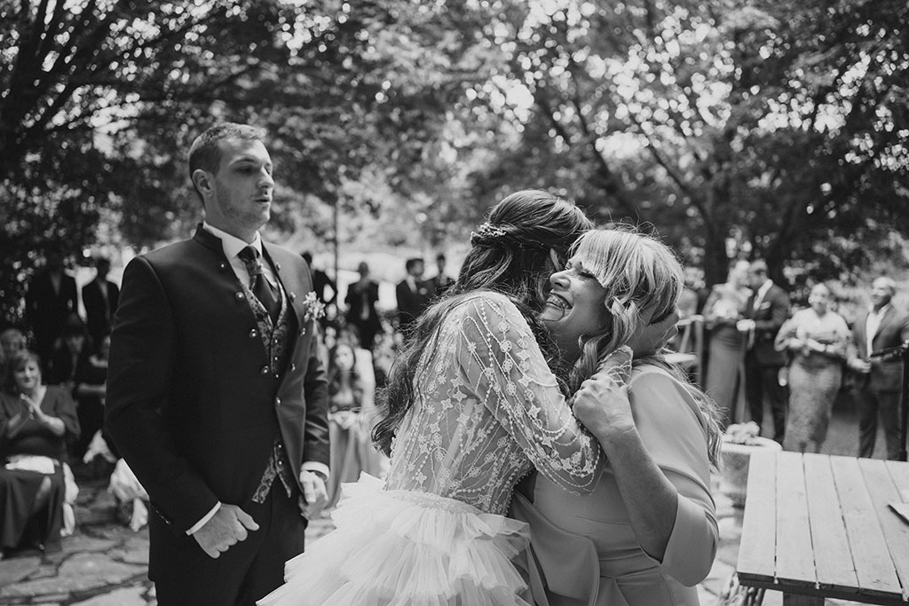 mejor fotógrafo de bodas en Santander emociones de mama