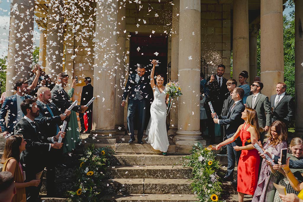 Los mejores fotógrafos de bodas en Cantabria confeti