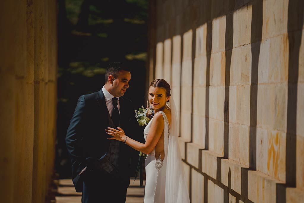 Los mejores fotógrafos de bodas en Cantabria pareja