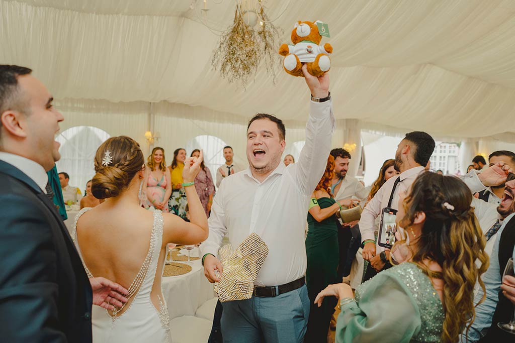 Fotógrafo de bodas Marcos Greiz en Cantabria osito