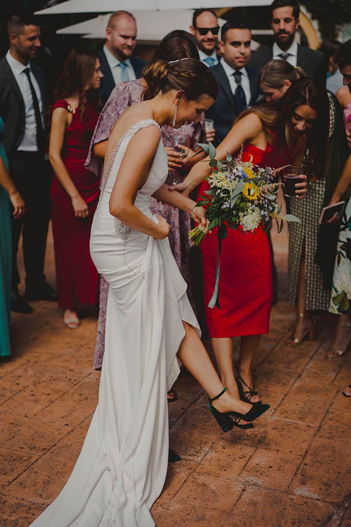 El mejor fotógrafo de bodas en Cantabria zapatos